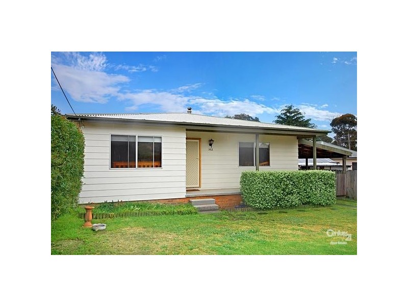 102 Cobb Lane, Welby NSW 2575