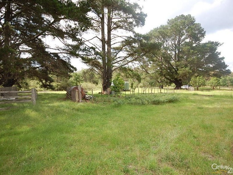 Hill Top NSW 2575