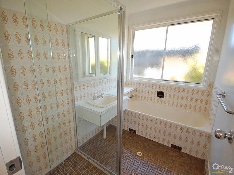 65 Orient Street, Willow Vale NSW 2575