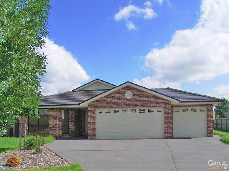 2 Bren Place, East Bowral NSW 2576