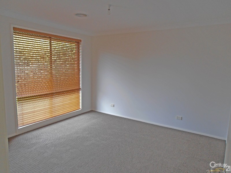 2 Bren Place, East Bowral NSW 2576