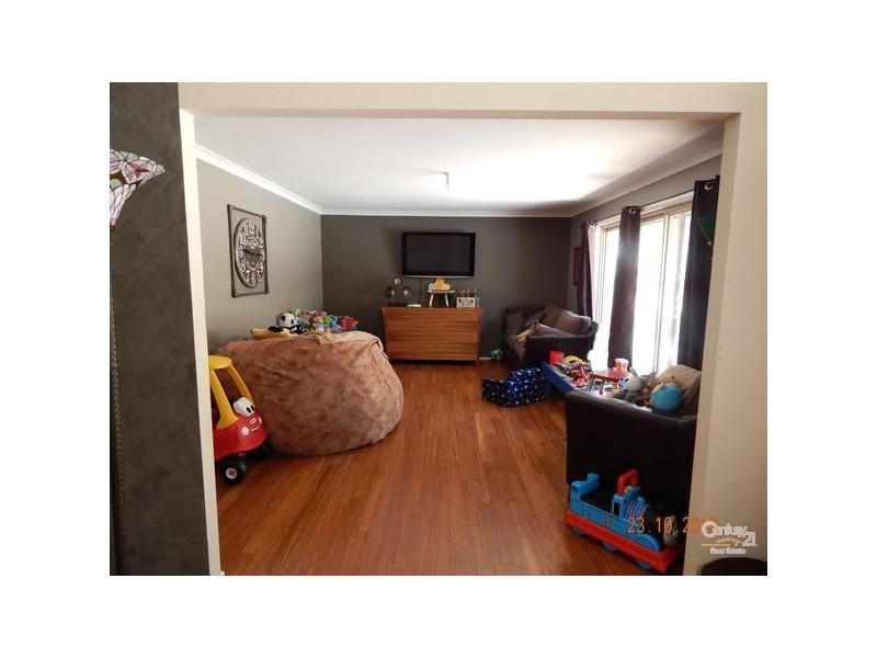 5-7 Banksia Road, Hill Top NSW 2575