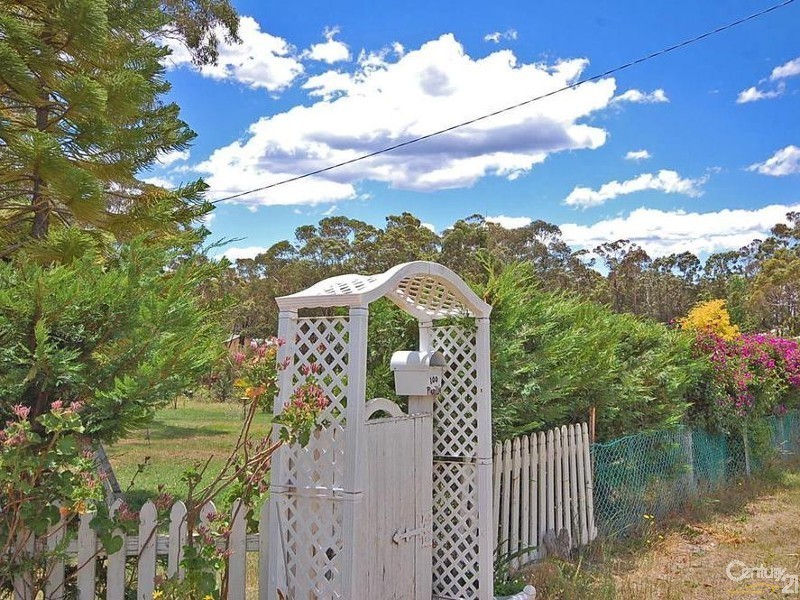 Hill Top NSW 2575