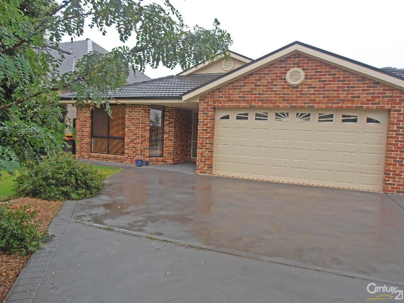 2 Bren Close, Bowral NSW 2576