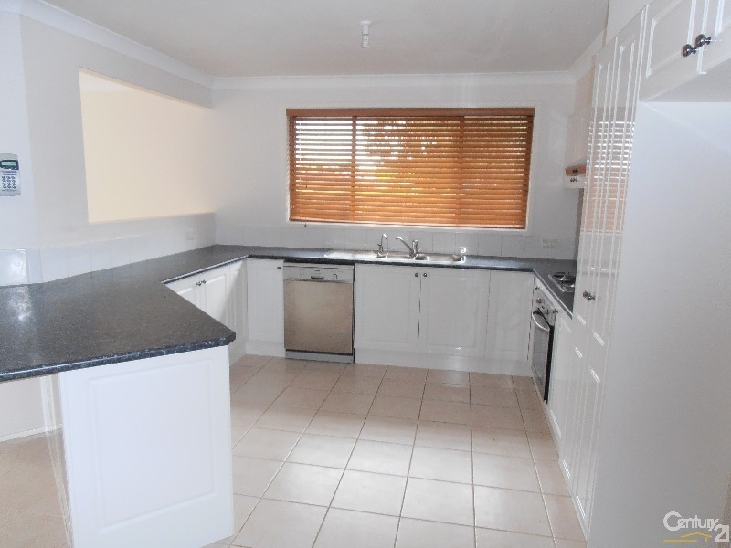 2 Bren Close, Bowral NSW 2576