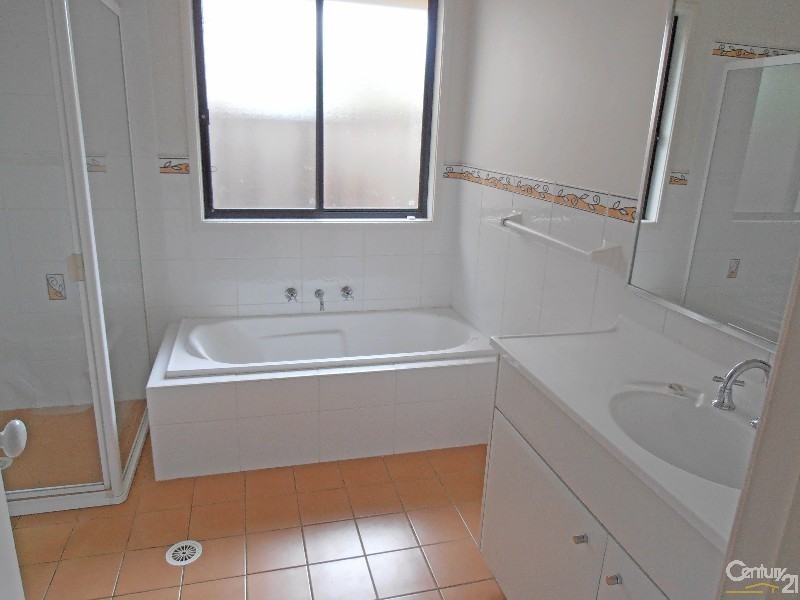 2 Bren Close, Bowral NSW 2576