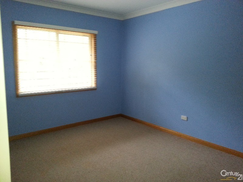 12 Linden Way, Bowral NSW 2576