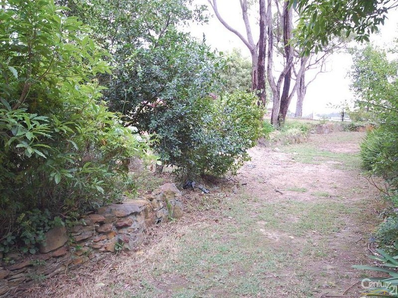 Hill Top NSW 2575