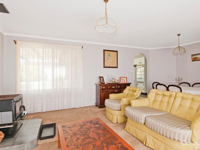 Hill Top NSW 2575
