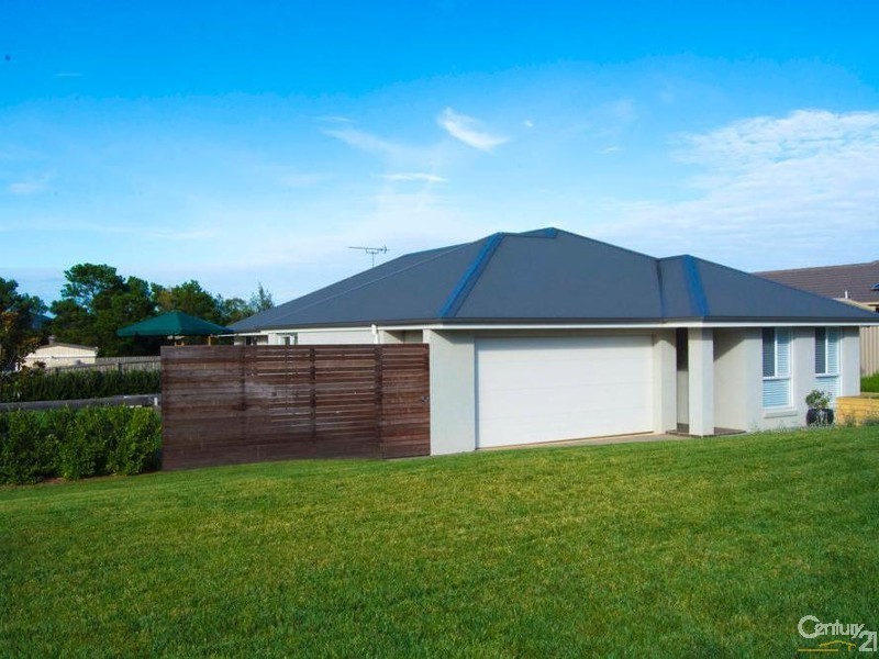 15  Napper Close, Moss Vale NSW 2577