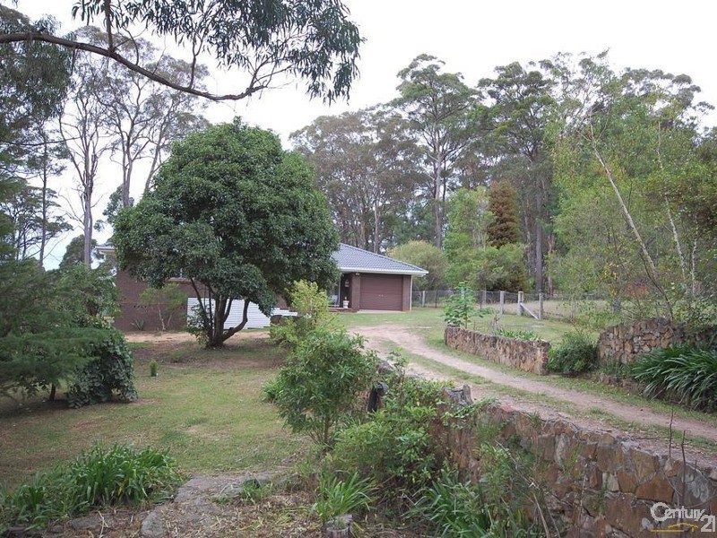 Hill Top NSW 2575
