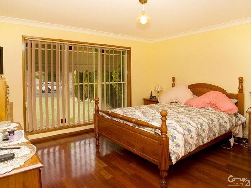 2 Rain Tree Way, Bowral NSW 2576