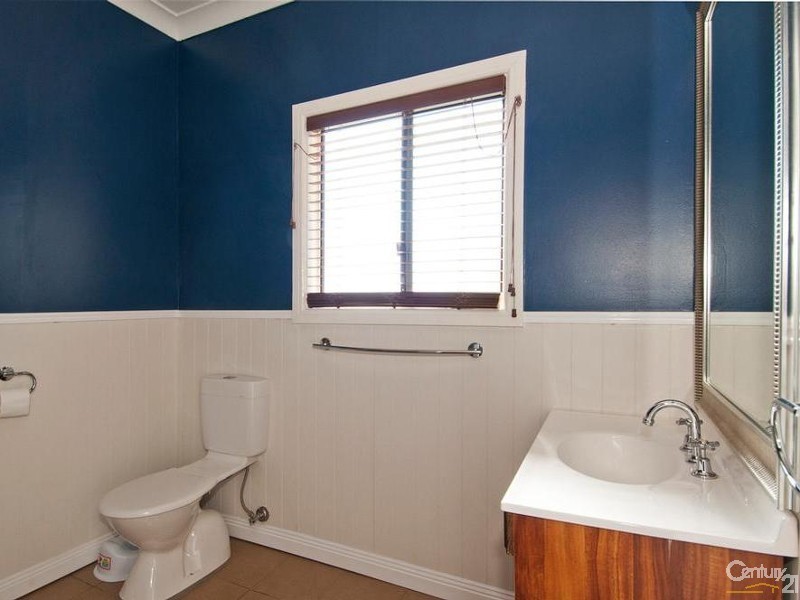 2 Mandemar Street, Welby NSW 2575