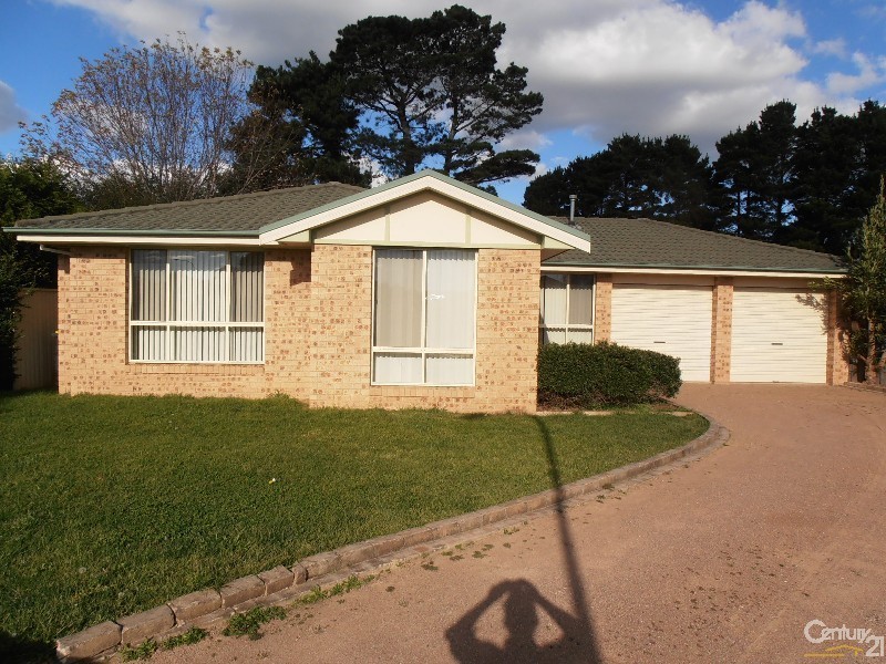 803 Rowan Place, Bowral NSW 2576