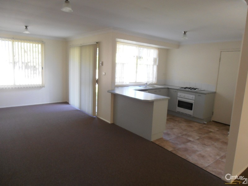 803 Rowan Place, Bowral NSW 2576