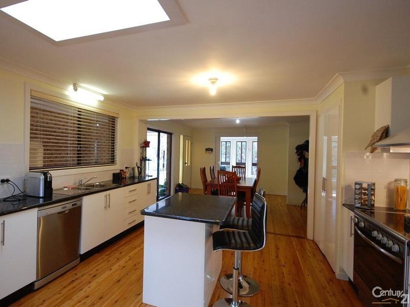 Hill Top NSW 2575