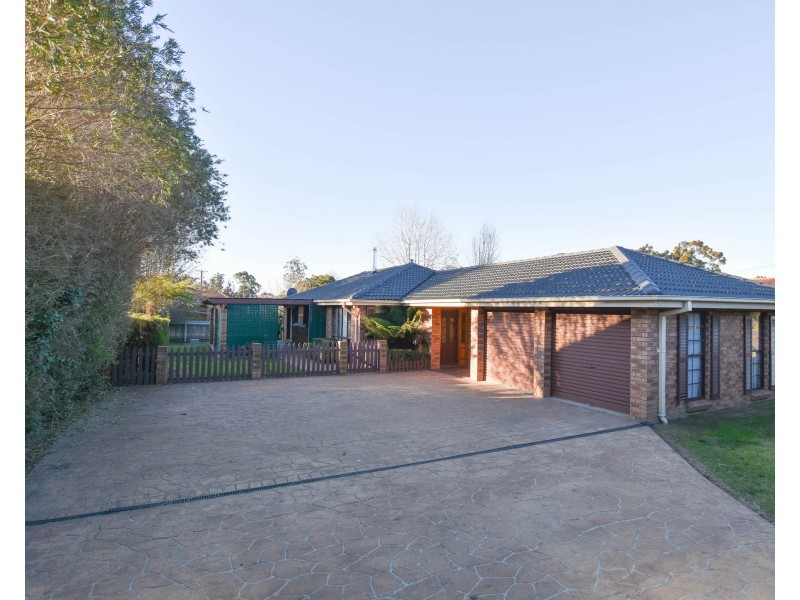 40 Jasmine Street, Colo Vale NSW 2575
