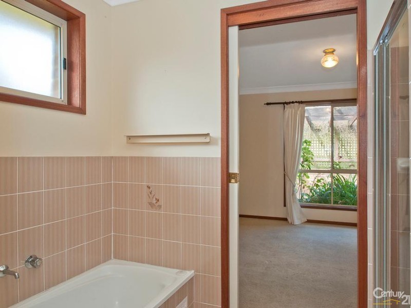 154 Merrigang Street, Bowral NSW 2576