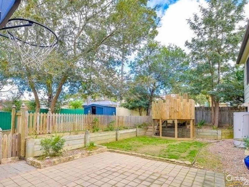 27 Ligar Street, Hill Top NSW 2575