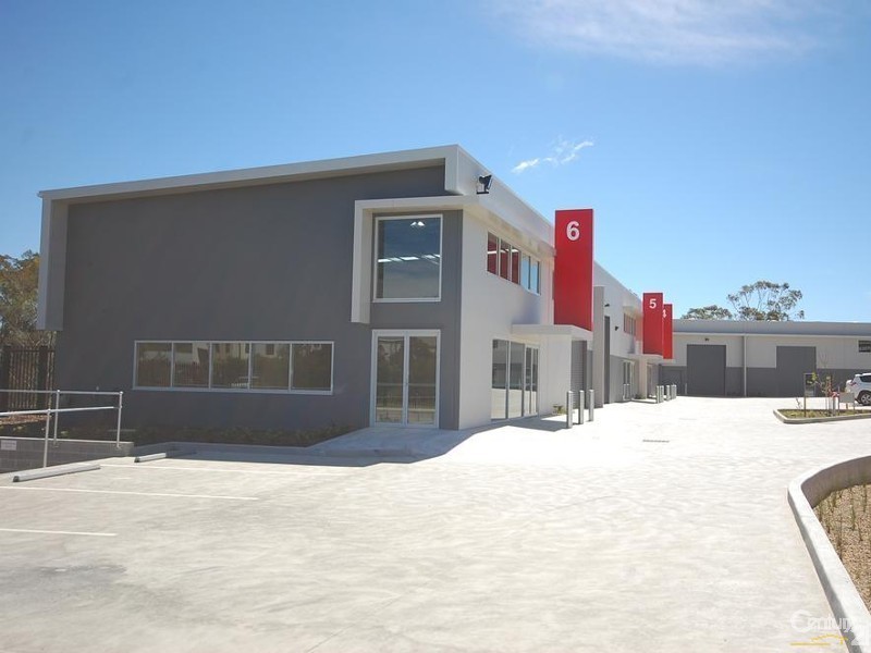6/11 Pikkat Drive, Braemar NSW 2575