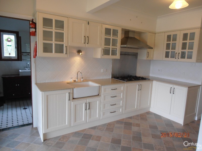 14 Madeline Street, Hill Top NSW 2575