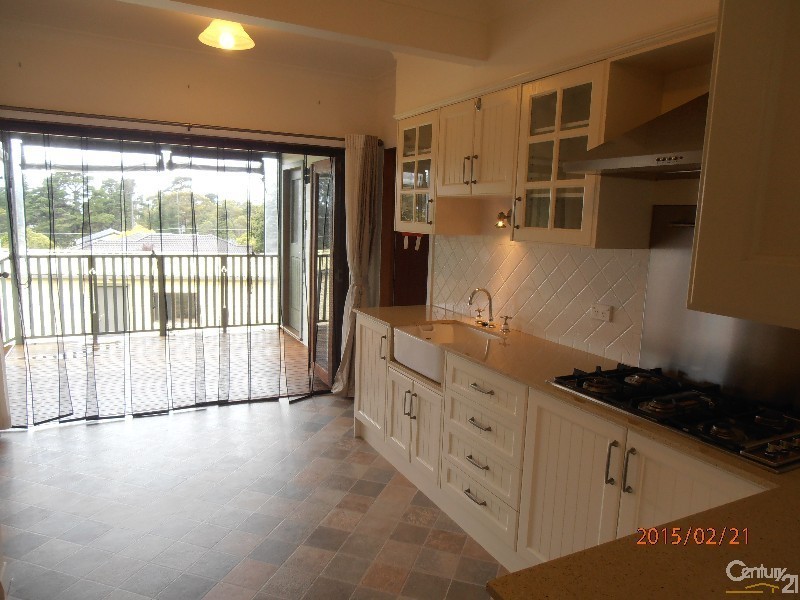 14 Madeline Street, Hill Top NSW 2575