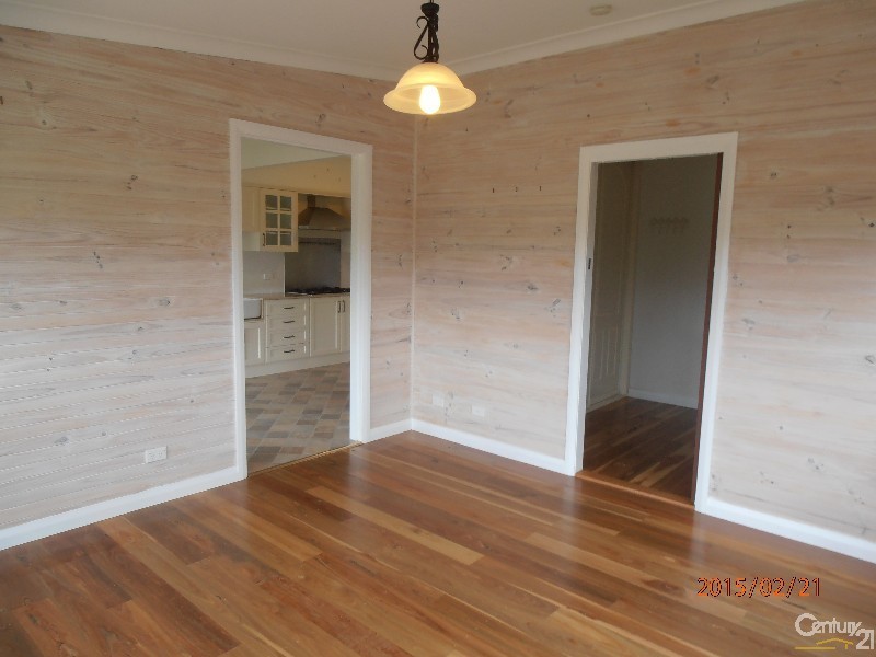 14 Madeline Street, Hill Top NSW 2575