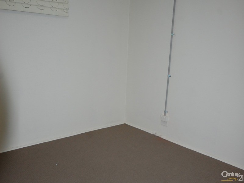 2/30 Wingecarribee Street, Bowral NSW 2576