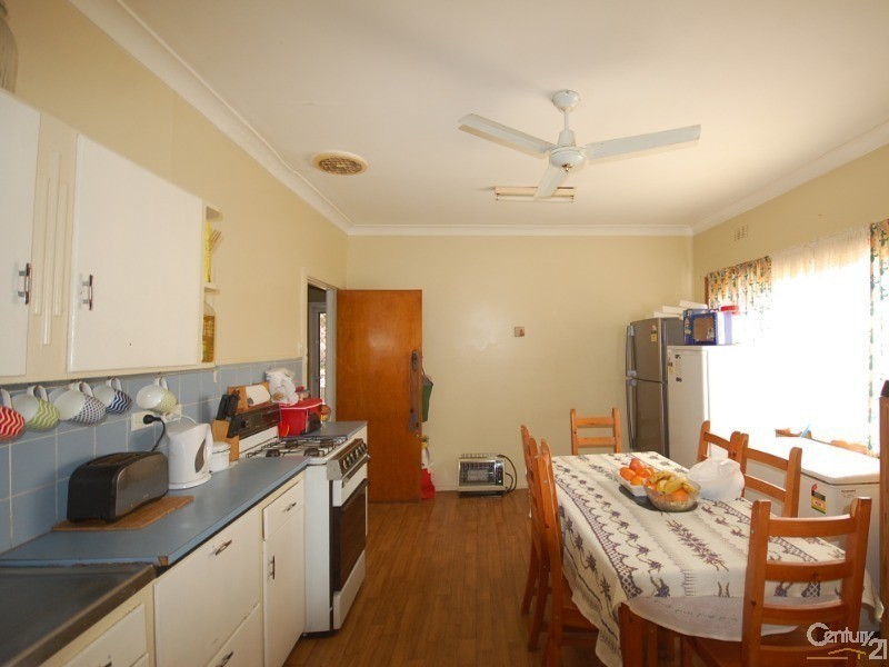 68 Throsby Street, Moss Vale NSW 2577
