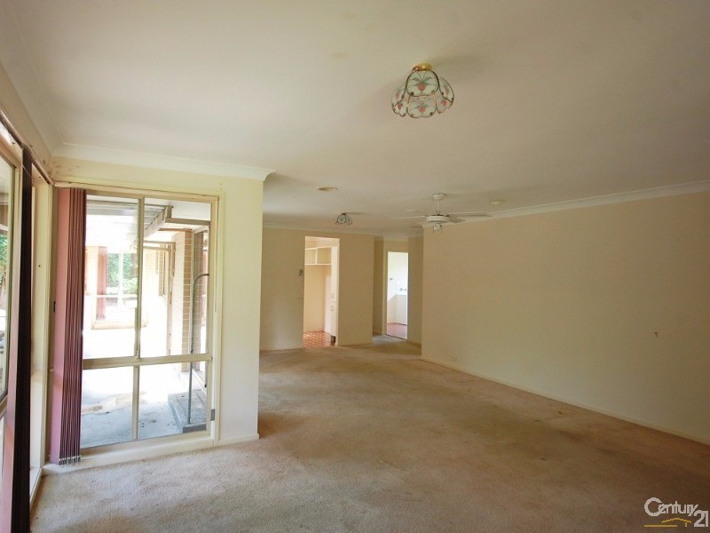 19 Linden Way, Bowral NSW 2576