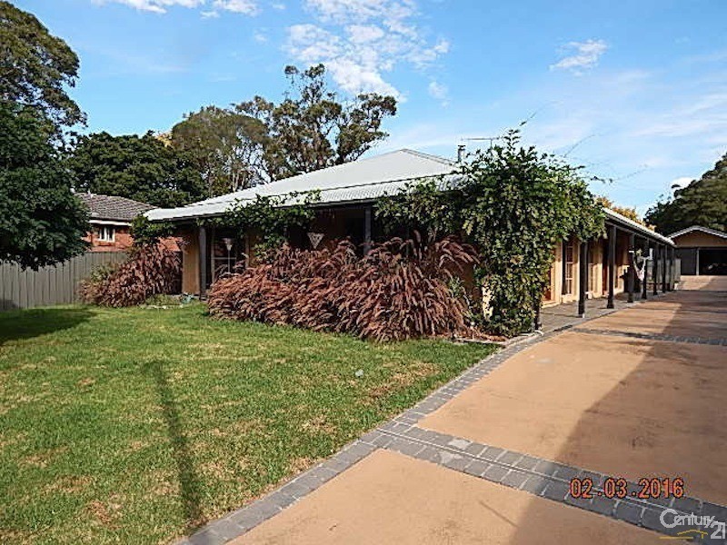 13  Boronia Avenue, Hill Top NSW 2575