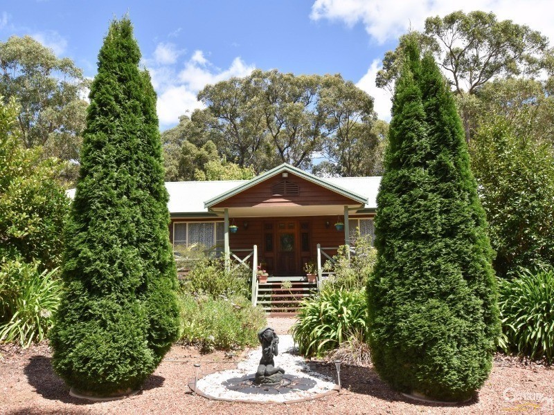 8A Drapers Road, Willow Vale NSW 2575