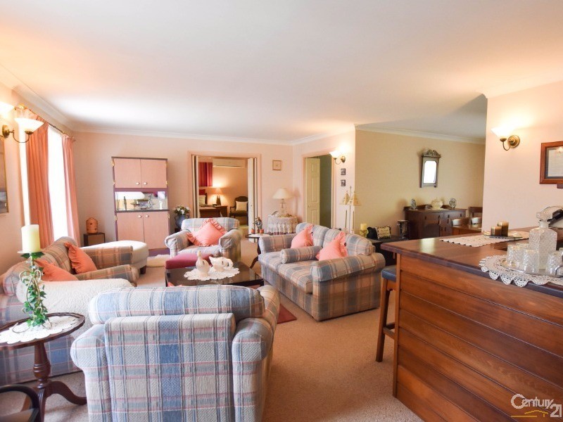 8A Drapers Road, Willow Vale NSW 2575