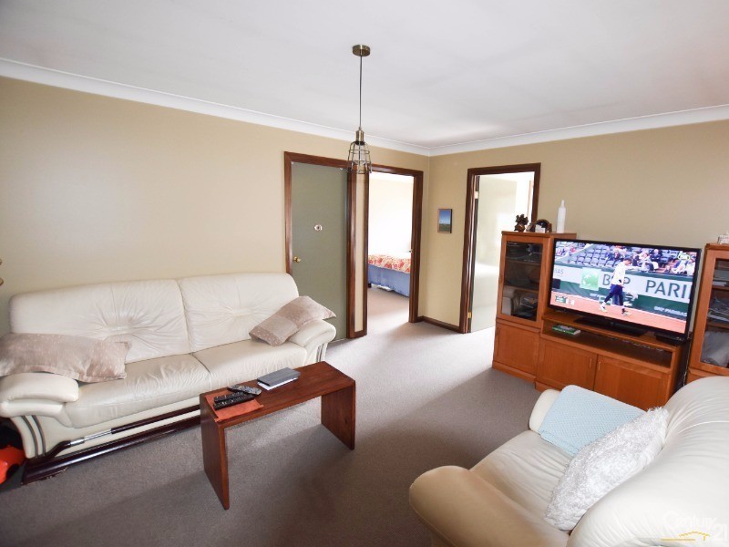 102 Cobb Lane, Welby NSW 2575