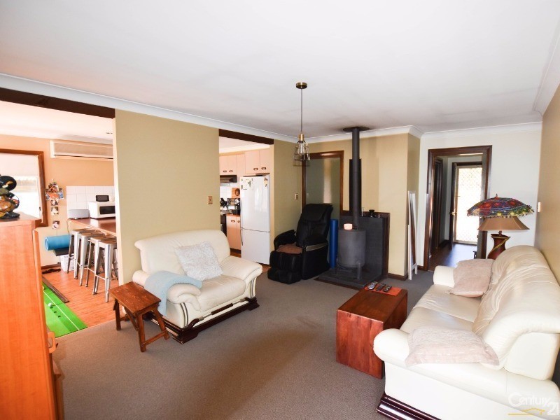 102 Cobb Lane, Welby NSW 2575