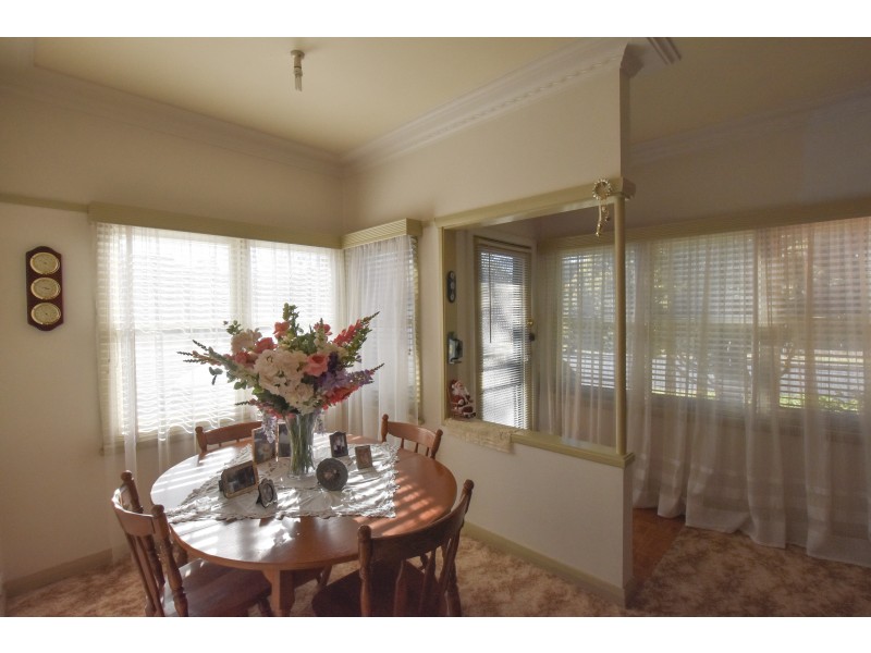 15 Gordon Road, Bowral NSW 2576