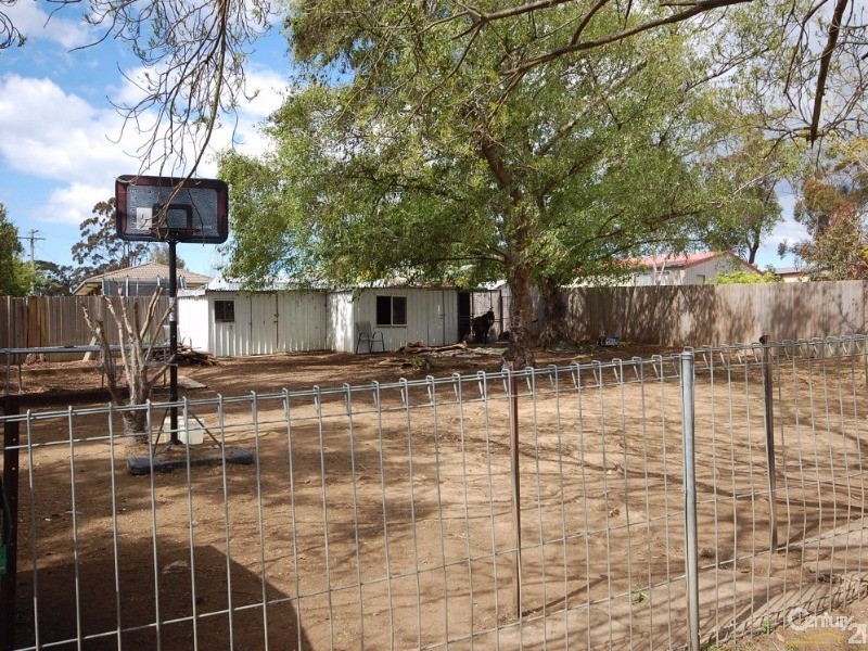 64 Ella Street, Hill Top NSW 2575