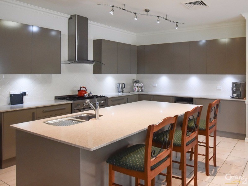 29 Stanley Street, Hill Top NSW 2575