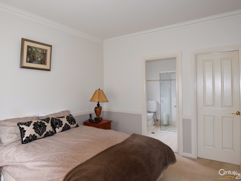 29 Stanley Street, Hill Top NSW 2575