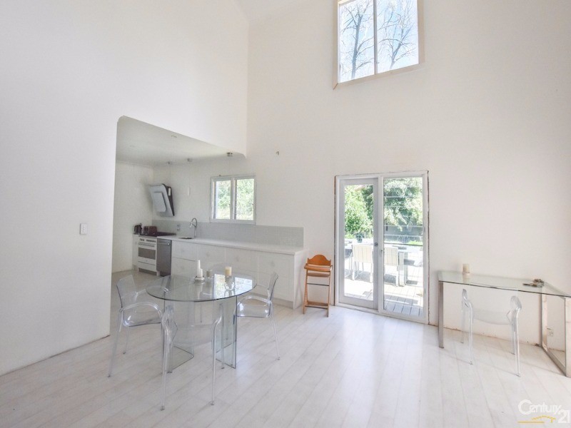 2 Sunrise Road, Yerrinbool NSW 2575