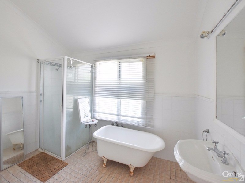 2 Sunrise Road, Yerrinbool NSW 2575