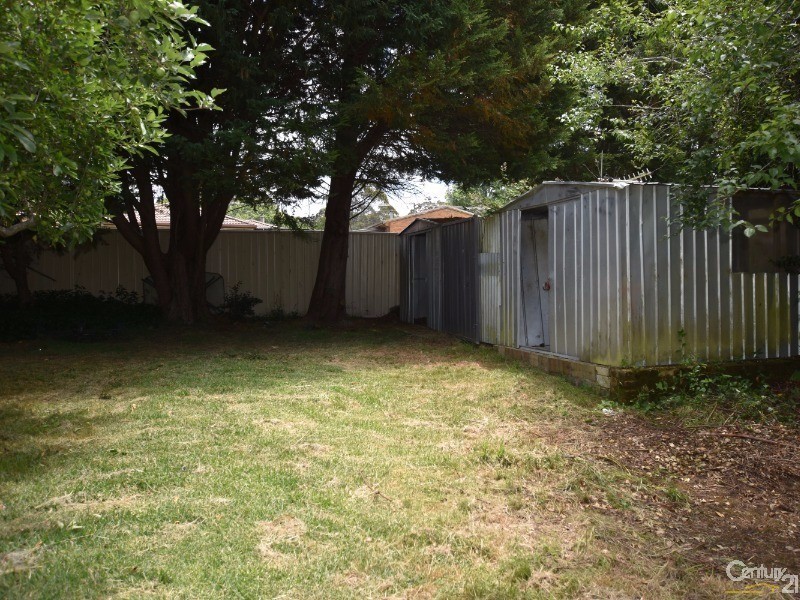 74 Railway Avenue, Colo Vale NSW 2575