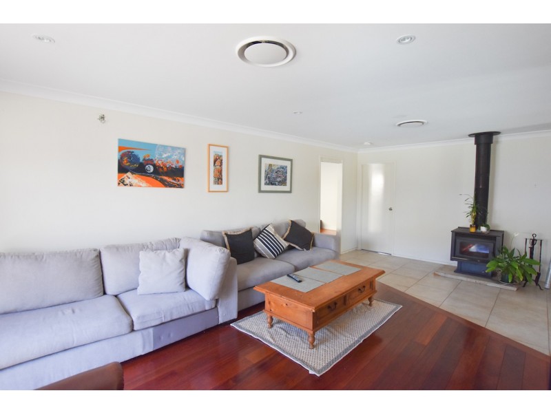 19  Station Street, Aylmerton NSW 2575