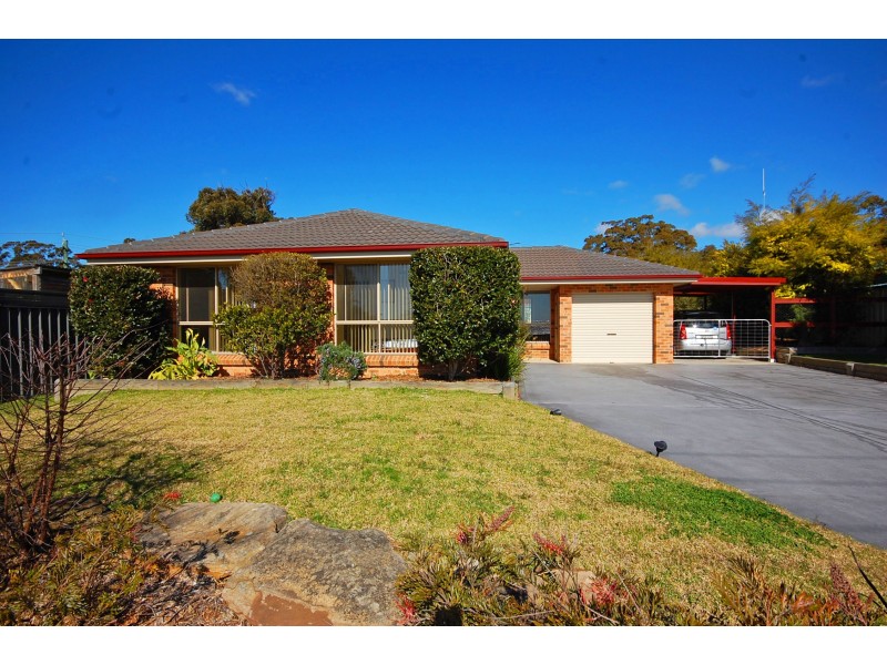 37 Ligar Street, Hill Top NSW 2575