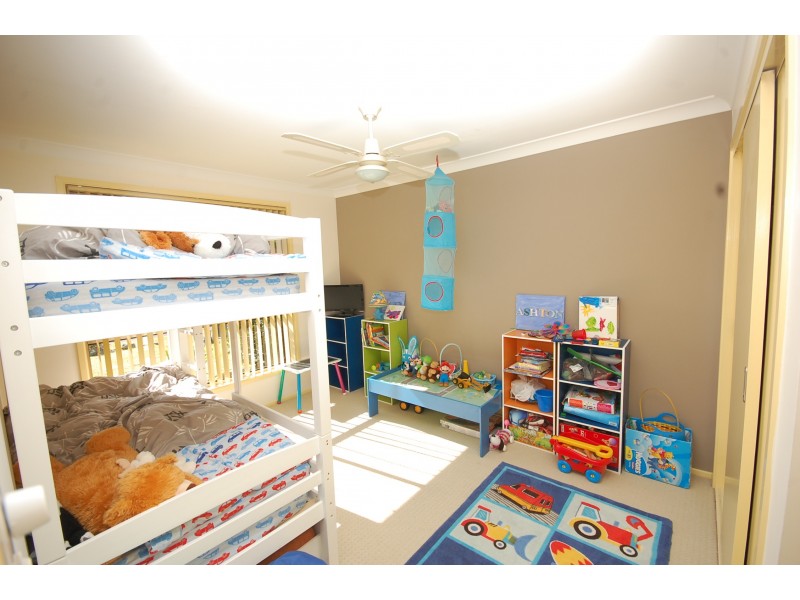 37 Ligar Street, Hill Top NSW 2575