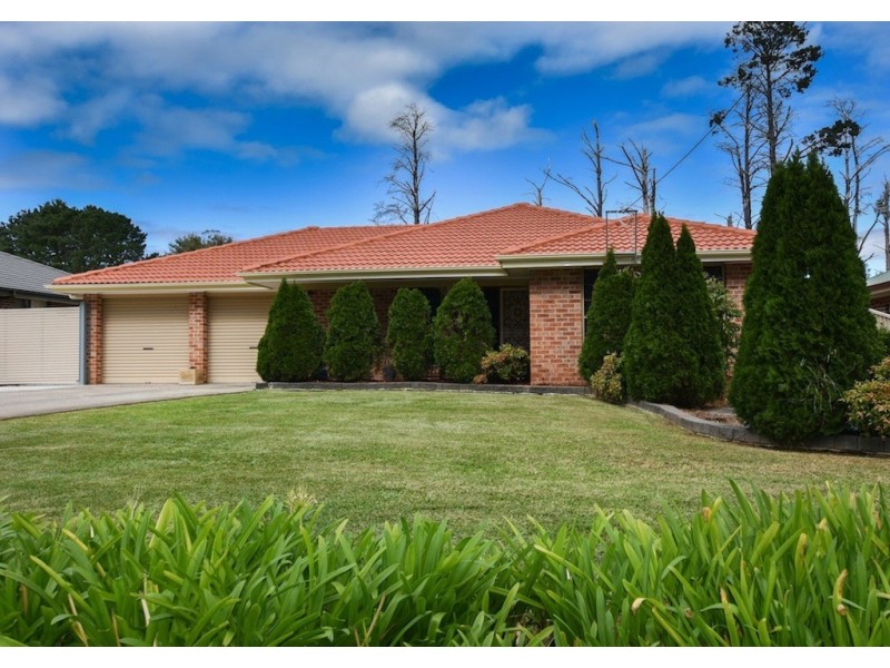 15 Government Road, Yerrinbool NSW 2575