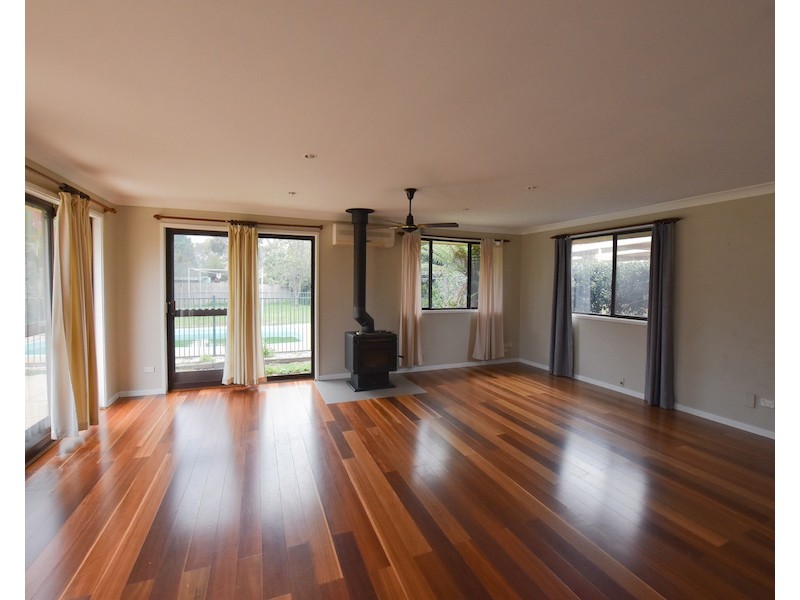 44 Ella Street, Hill Top NSW 2575