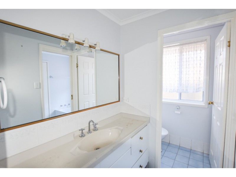 88 Berrima Street, Welby NSW 2575