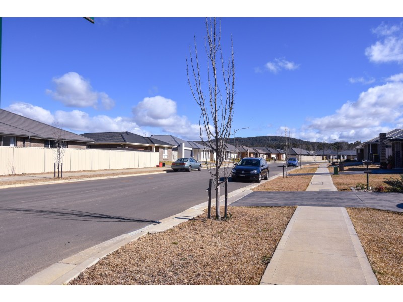 42 Redgum Drive, Braemar NSW 2575