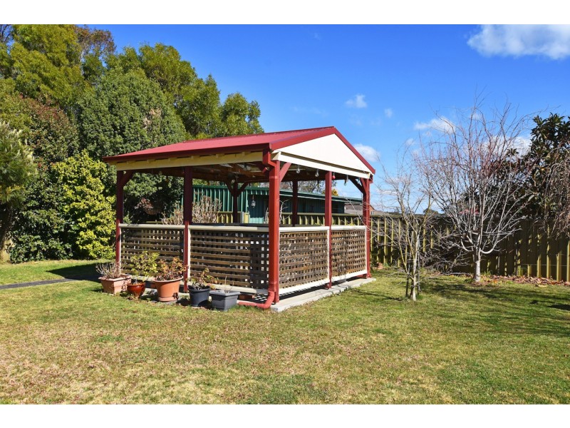 23 Dora Street, Hill Top NSW 2575